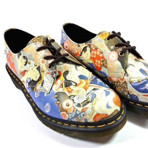 dr martens eastern art 1461